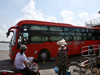 Tai nạn xe khách giường nằm gia tăng đang là mối lo ngại cho hành khách sử dụng phương tiện này