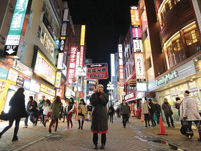 Nợ công của Nhật sẽ tương đương 242% GDP vào cuối năm 2014