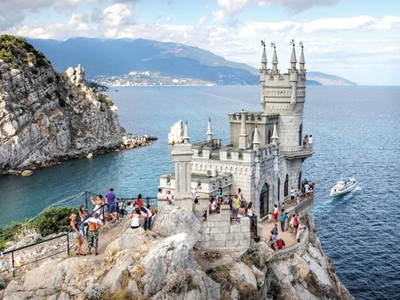 Du lịch - trụ cột kinh tế của Crimea - đang bị ảnh hưởng nghiêm trọng bởi cuộc khủng hoảng địa chính trị Nga - Ukraine