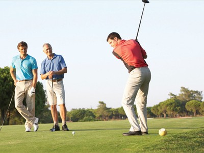 Chuyện những hợp đồng được chốt trên sân golf