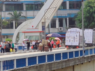 Hoạt động xuất nhập khẩu qua biên giới cần được điều chỉnh hợp lý theo tình hình mới