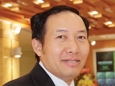 Ông Phạm Hồng Sơn