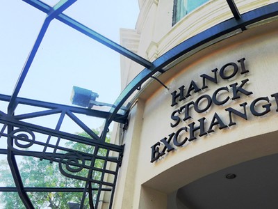 Sàn Hà Nội sắp có cổ phiếu ngành hàng không