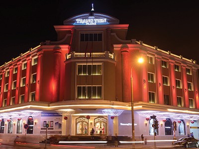 Soi phong thủy Tràng Tiền Plaza