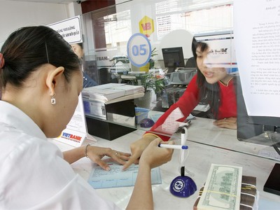 Các dịch vụ ngân hàng được đẩy mạnh phát triển 