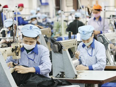 Lợi ích của cạnh tranh chính là sự xuất hiện của những sản phẩm, dịch vụ có mức giá rẻ, nhưng chất lượng tốt hơn