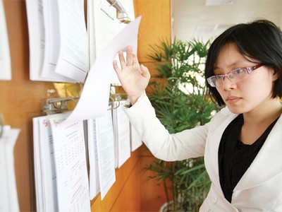 Khi đọc báo cáo tài chính, NĐT cần lưu ý đến ý kiến của kiểm toán viên