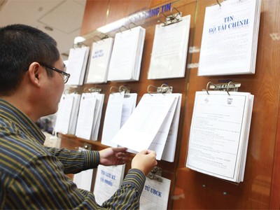 DN và các tổ chức, cá nhân chào mua phải thực hiện báo cáo UBCK và CBTT trên các phương tiện CBTT của Sở