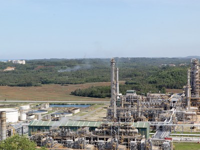 Nhiều doanh nghiệp niêm yết ngành dầu khí về đích sớm