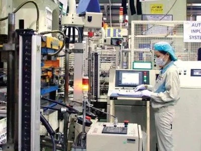 Việc ưu đãi cho nhà đầu tư nước ngoài được các bộ, ngành xem xét cẩn trọng dựa trên lợi ích quốc gia và lợi ích nhà đầu tư. Ảnh: C.C