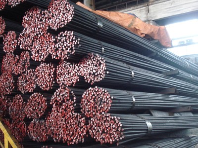 Thép Hòa Phát tiêu thụ gần 800.000 tấn sau 7 tháng