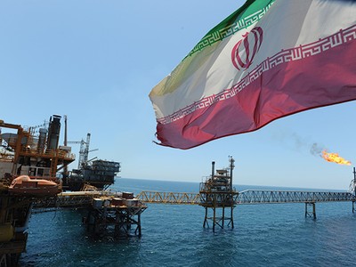 Iran khiến thị trường dầu mỏ “bối rối“