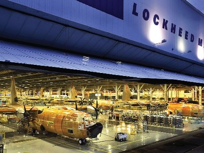 Cổ phiếu của Lockheed Martin ghi nhận mức giá kỷ lục 225,11 USD/cổ phiếu khi chốt phiên 17/11 và đã tăng 15% kể từ đầu năm