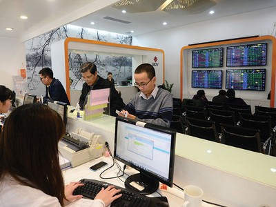 Chứng khoán 2016 sẽ duy trì xu hướng tăng trung hạn