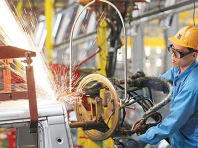 3 rủi ro tiềm ẩn với nền kinh tế 2016