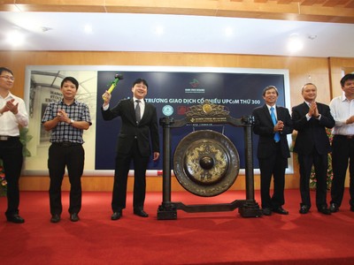 Ngày 1/6/2016, HNX chào đón DN thứ 300 đưa cổ phiếu lên đăng ký giao dịch trên UPCoM
