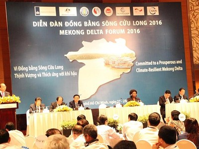 Thủ tướng Nguyễn Xuân Phúc cho rằng biến đổi khí bậu tại Đồng băng sông Cửu Long sẽ ảnh hướng tới an ninh lương thực thế giới. Ảnh Gia Huy