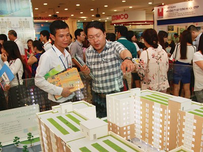 Nhà đầu tư Việt Nam vẫn thích tự quyết định đồng tiền của mình trong hoạt động đầu tư.  Ảnh: Dũng Minh