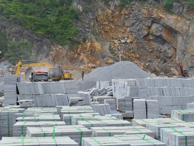 Cổ phiếu đá xây dựng: “Đãi cát tìm vàng”