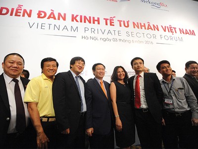 Cách tiếp cận tốt nhất cho sự hợp tác giữa chính quyền và doanh nghiệp là hướng tới mục tiêu: nâng cao năng suất lao động, năng lực cạnh tranh quốc gia và giá trị thương hiệu quốc gia.