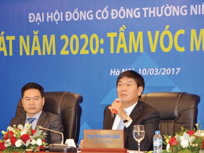 Quyết định đầu tư Khu liên hợp gang thép Dung Quất, theo khẳng định của Chủ tịch HPG Trần Đình Long “là cơ hội để từ năm 2020, Hòa Phát sẽ có một diện mạo mới, tầm vóc mới”