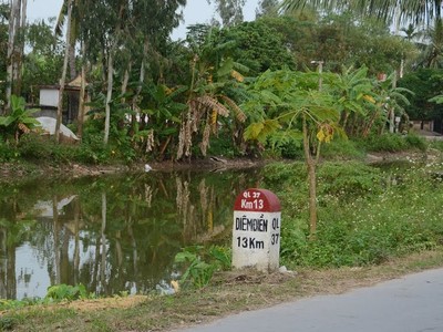 Đoạn tuyến ven biển Thái Bình có điểm đầu tại Quốc lộ 37, gần thị trấn Diêm Điền, Thái Thụy