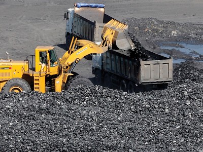 Nhiều doanh nghiệp ngành than ghi nhận
kết quả kinh doanh trong 6 tháng đầu năm nay