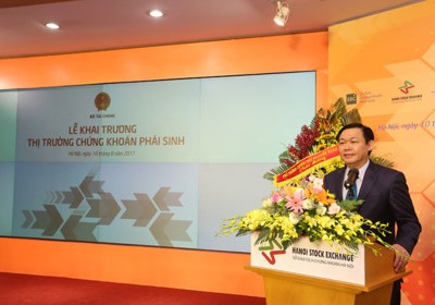 Phó Thủ tướng Vương Đình Huệ phát biểu tại lễ khai trương thị trường chứng khoán phái sinh