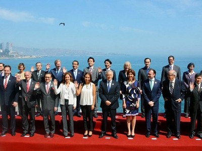 Bộ trưởng 11 nước thành viên còn lại trong cuộc họp hồi tháng 3/2017