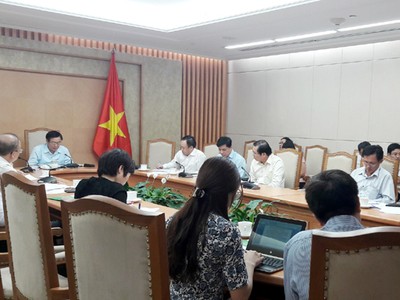 Buổi làm việc giữa các bên do Phó Thủ tướng Vương Đình Huệ chủ trì