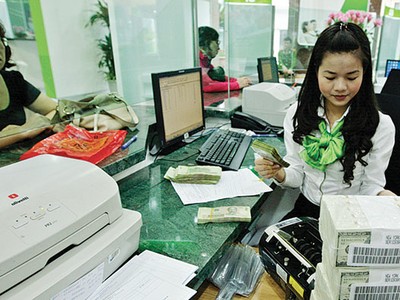 Dự trữ ngoại hối tăng cao góp phần giúp Ngân hàng Nhà nước ổn định tỷ giá và hỗ trợ tăng trưởng kinh tế