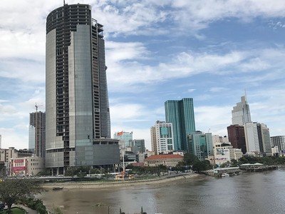 Dự án Tòa nhà Saigon One Tower, quận 1 (TP.HCM) bị ngân hàng siết nợ. Ảnh: Gia Huy