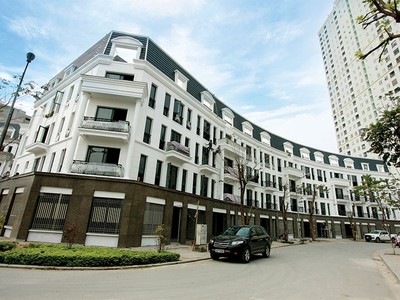 Văn Phú Invest chào sàn với giá khởi điểm 27.600 đồng/cổ phiếu