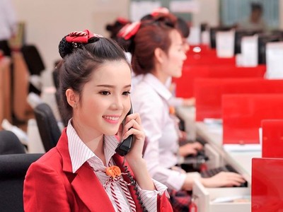 Cổ phiếu HDBank đang được chào mua/bán  ở mức trên 30.000 đồng/cổ phiếu