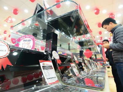 Lãi cho vay “khủng”, người dân vẫn chọn vay tiêu dùng