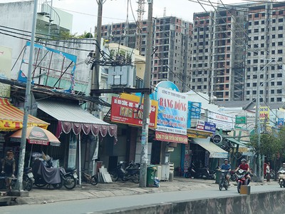 Bất động sản khu Nam TP.HCM vẫn còn những điểm nghẽn để có thể hồi phục trở lại. Ảnh: Gia Huy