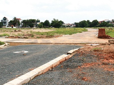 Cuối năm, quay cuồng cùng đất nền