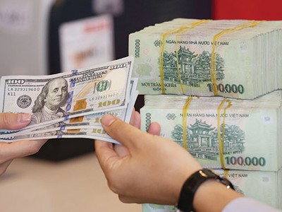 Lần đầu tiên kể từ tháng 3/2014, Ngân hàng Nhà nước điều chỉnh giảm 0,25% lãi suất điều hành