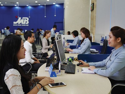 Hoạt động của các ngân hàng được dự báo sẽ tiếp tục hiệu quả, kéo theo diễn biến tích cực của nhóm cổ phiếu ngân hàng