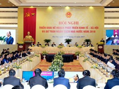 Thủ tướng Chính phủ: Thay thế cán bộ lơ là công vụ