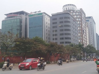 Phía Tây đang chiếm ưu thế về nguồn cung văn phòng hạng B, hạng C