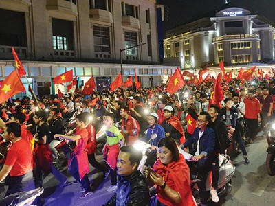  “Khoảng nghỉ” giao dịch chứng khoán ngày 23/1/2018 không được nhiều người quan tâm do người dân dường như dành mọi nỗ lực để cổ cũ Đội tuyển U23 Việt Nam chiến thắng