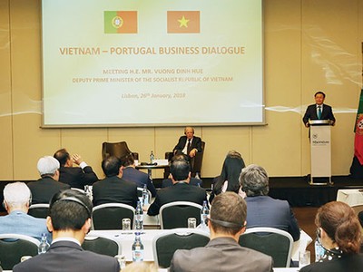 Nhà đầu tư Bồ Đào Nha quan tâm đến thị trường tài chính Việt Nam