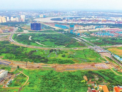 Tại TP.HCM, những khu đất vàng gần như đều đã có chủ. Ảnh: Lê Toàn