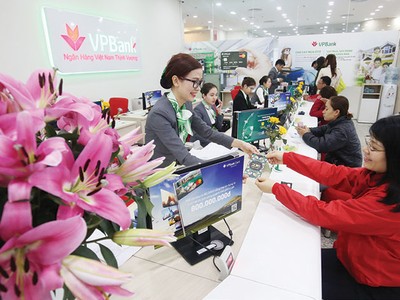 Dòng vốn từ các quỹ đầu tư ngoại đang tích cực tìm kiếm cơ hội đầu tư vào các ngân hàng trong nước