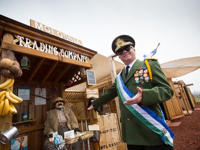 Quốc gia siêu nhỏ chỉ có 32 công dân