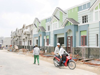 Thị trường bất động sản Long An xuất hiện nhiều dự án mới. Ảnh: Gia Huy