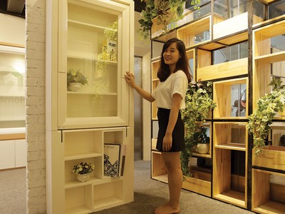 Tủ đựng rượu kiêm bàn ăn thông minh 