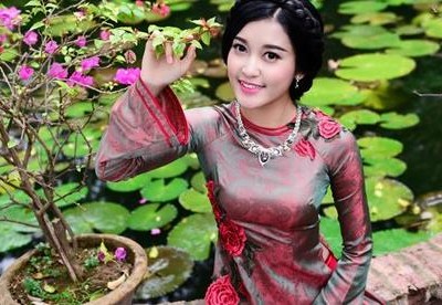 Văn hóa Hà Nội qua ống kính CNN: Việt Phủ Thành Chương