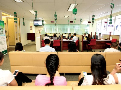 Bán bảo hiểm: Kênh truyền thống khó bị qua mặt